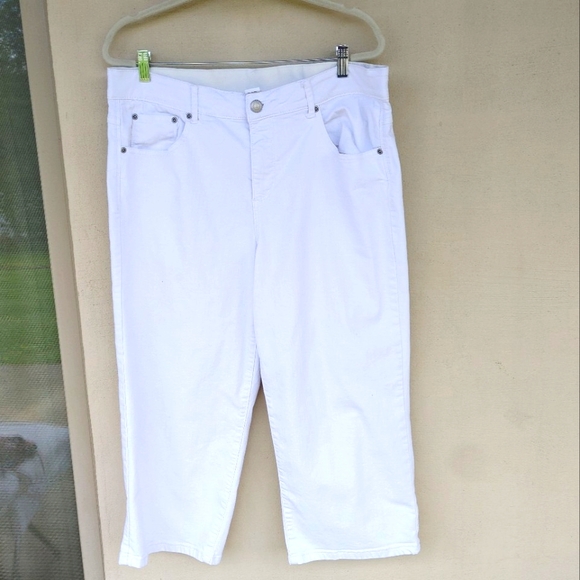 Ruby Rd. Denim - Ruby Rd. White Denim Cropped Jeans (16W)